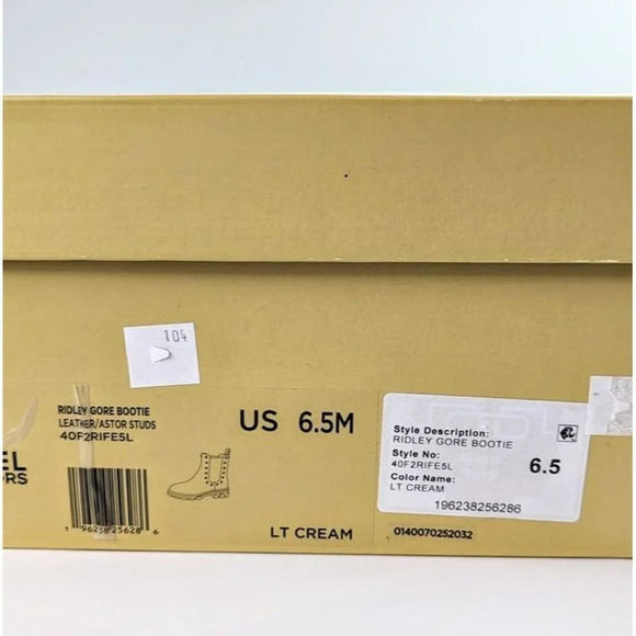Michael Kors Women's Ridley Cream Studded Chelsea Booties Size 6.5 (MSRP $225) - Picture 12 of 12